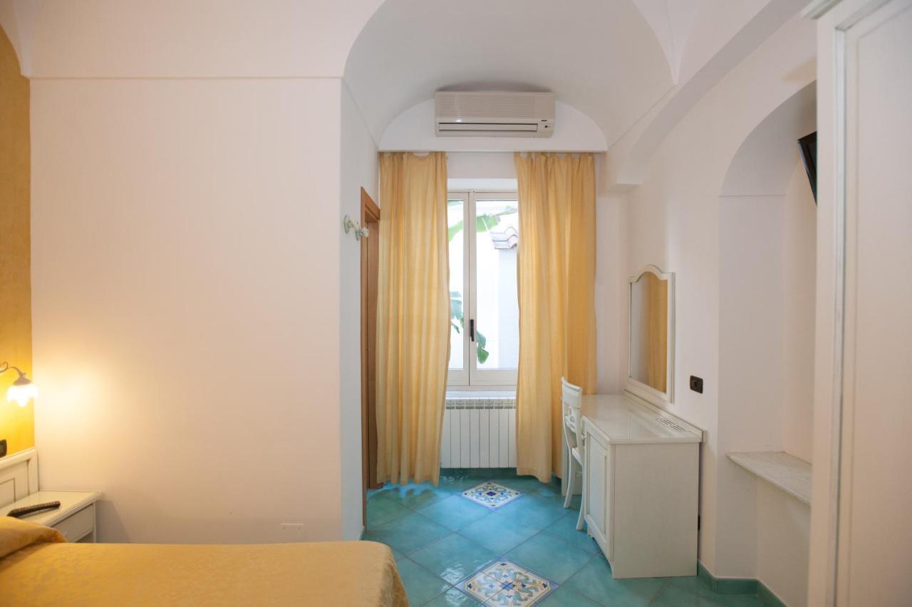 Hotel Villa Sirena - Thermae & Spa Ischia Exteriér fotografie