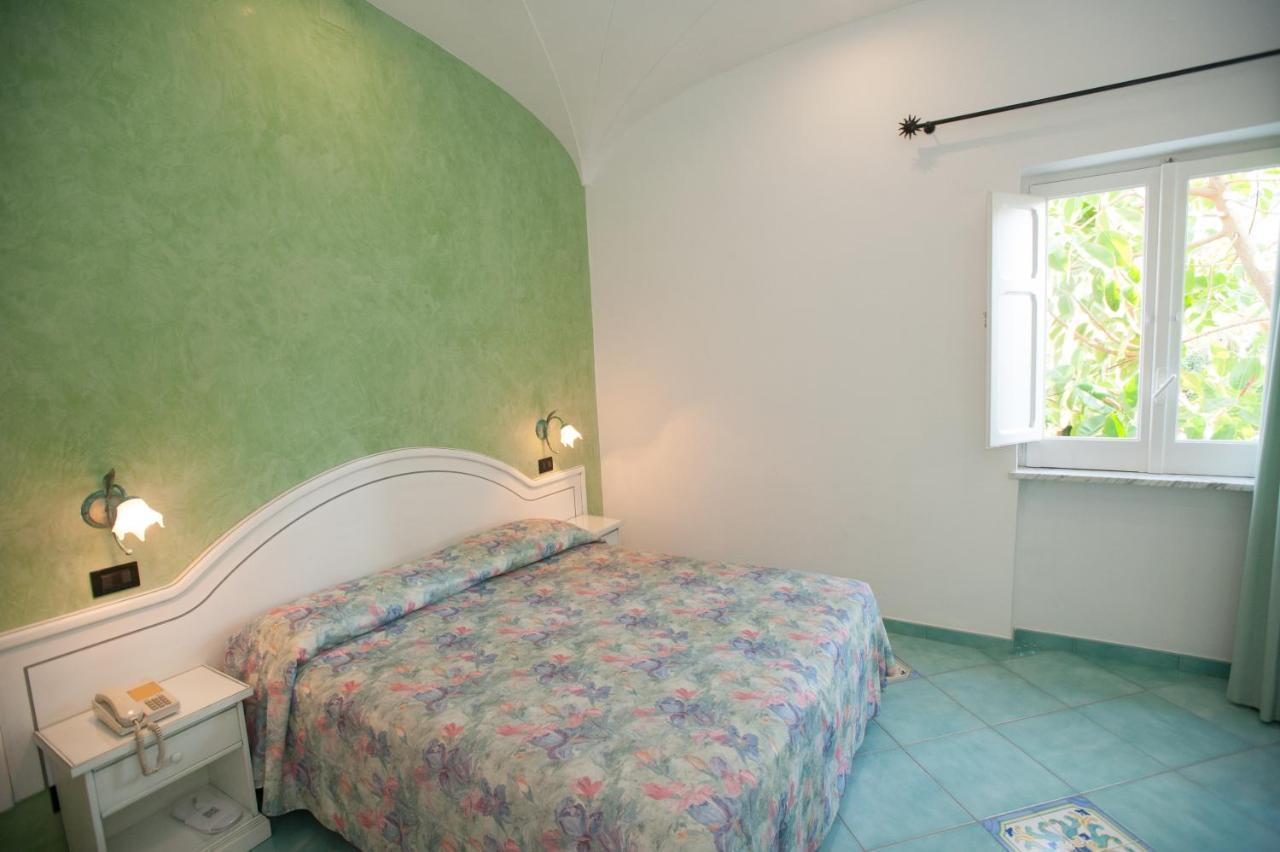 Hotel Villa Sirena - Thermae & Spa Ischia Exteriér fotografie