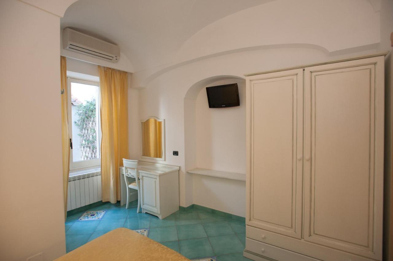 Hotel Villa Sirena - Thermae & Spa Ischia Exteriér fotografie