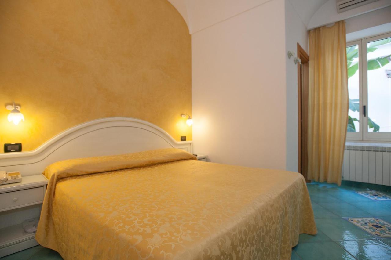 Hotel Villa Sirena - Thermae & Spa Ischia Exteriér fotografie