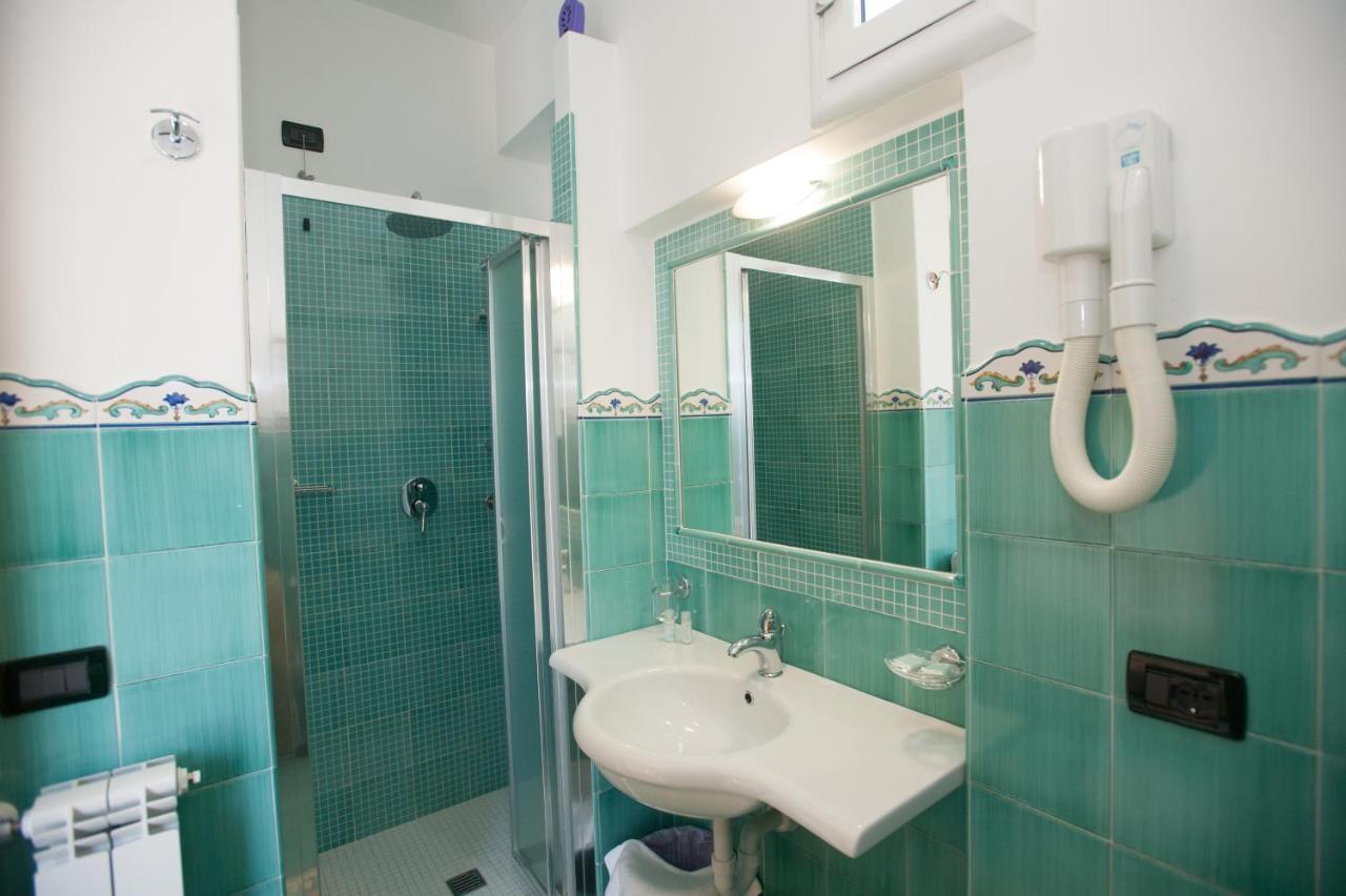 Hotel Villa Sirena - Thermae & Spa Ischia Exteriér fotografie